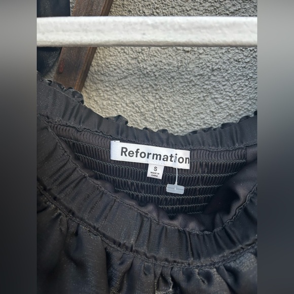 NEW Reformation Alber Satin Off The Shoulder Ruffle Mini Dress Black NWT - Picture 7 of 10